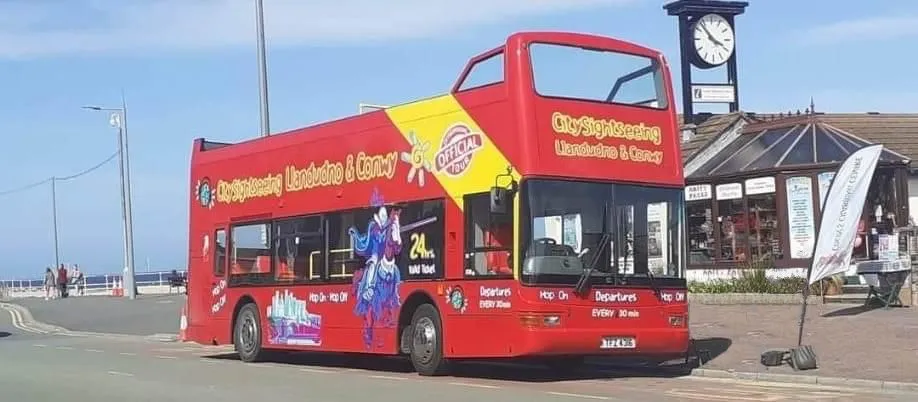 Open top coach